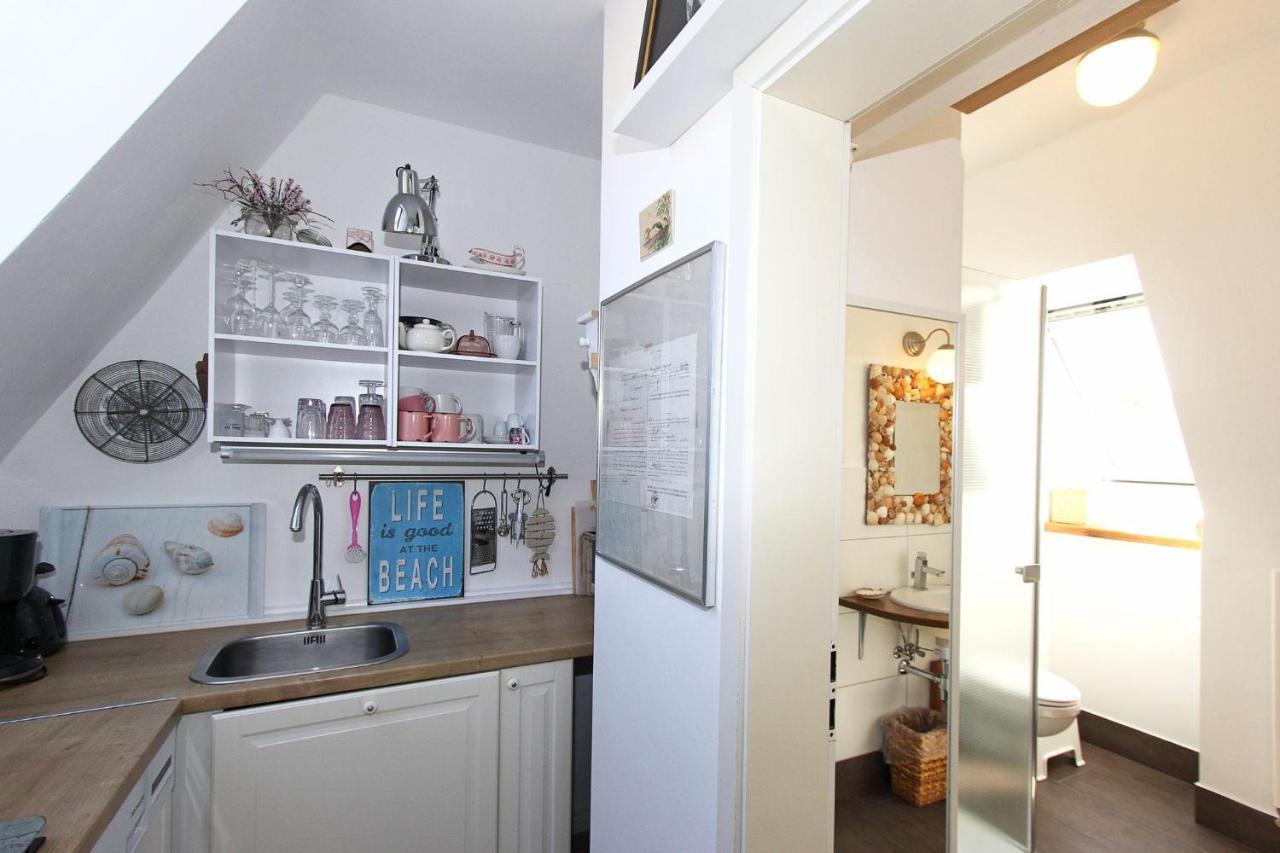 Ferienwohnung Am Waldesrand Prerow Exterior foto